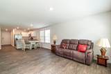 182 Wall St - Photo 13