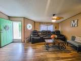 1877 Bishop Dr - Photo 4