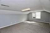 944 Twin Lakes Drive - Photo 29