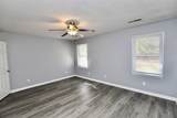 944 Twin Lakes Drive - Photo 44