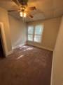 404 Hampton Avenue - Photo 2
