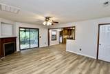 806 Club Lane - Photo 12