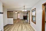 806 Club Lane - Photo 17