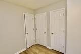 806 Club Lane - Photo 23