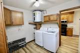 806 Club Lane - Photo 37