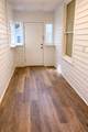 404 Hampton Avenue - Photo 1