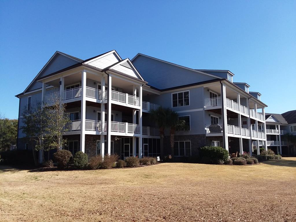 1090 Bridgeview - Photo 1