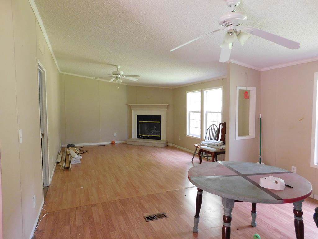 2207 Bishopville Hwy - Photo 1
