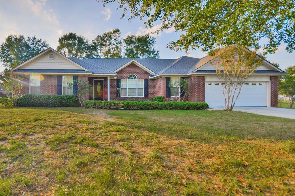 1215 Longleaf Drive - Photo 1