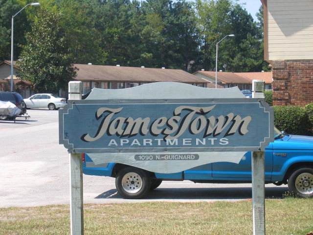 1090 N. Guignard Dr. #O - Photo 1