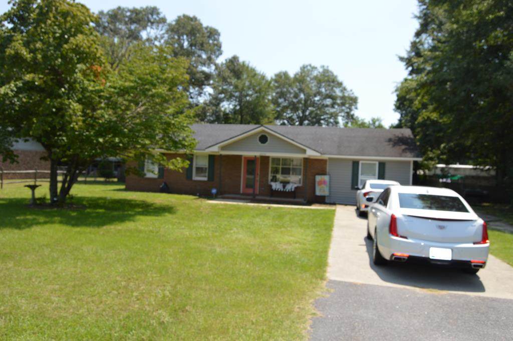 2079 Pinewood Road - Photo 1