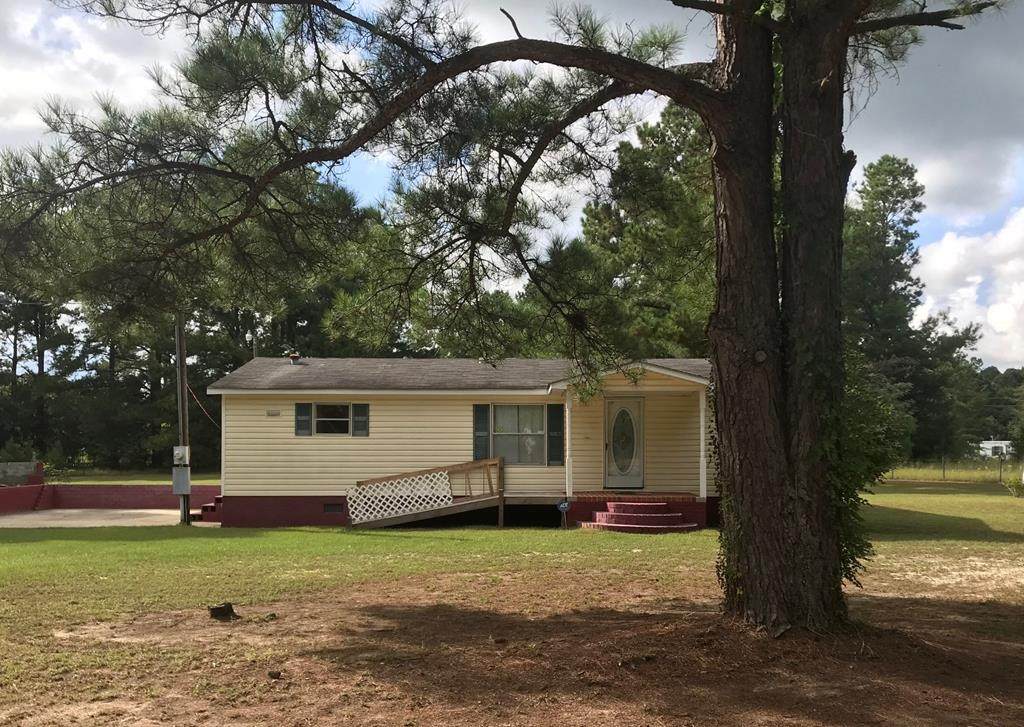 3245 Brittany Dr - Photo 1