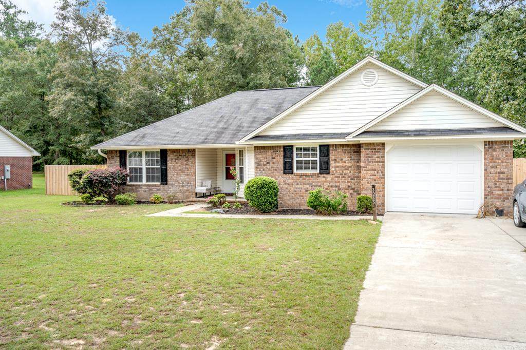 3255 Valencia Dr - Photo 1