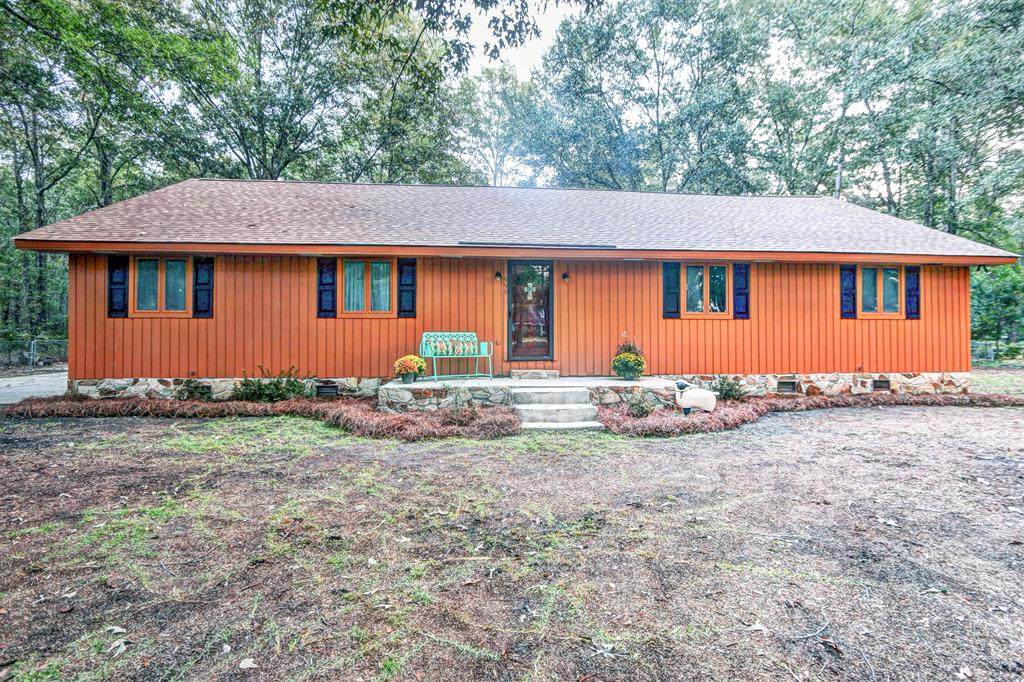 999 Buckhorn Rd - Photo 1