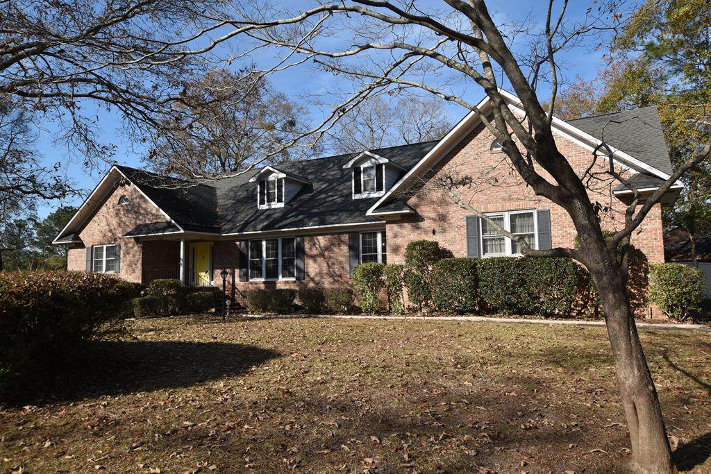 450 Chippewa Circle - Photo 1