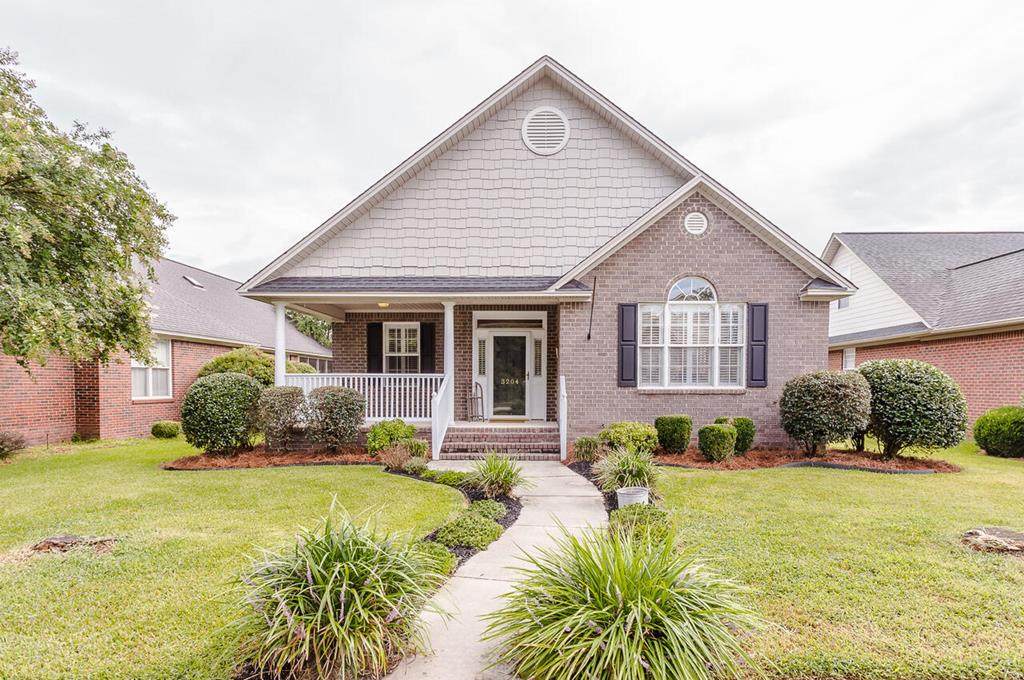 3204 Mayflower Ln - Photo 1