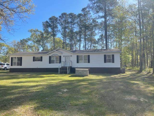 1372 Community Drive - Photo 1