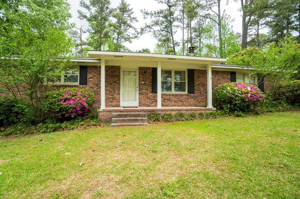 347 Sheriff Boulevard Northeast - Photo 1