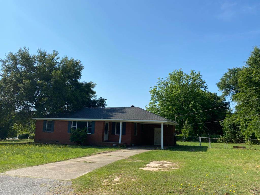 5402 Oakcrest Rd - Photo 1
