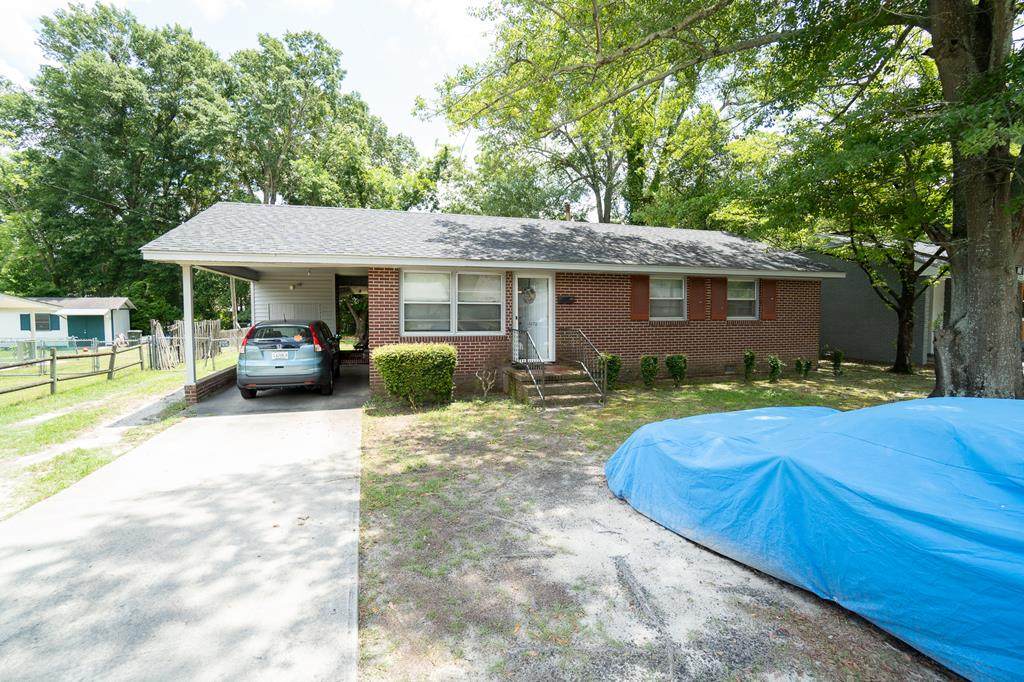 1170 Fairfield - Photo 1