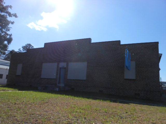 724 N Main Street - Photo 1