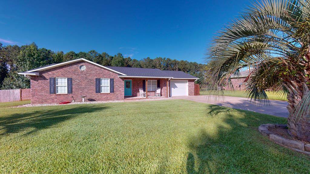 3330 Bluff St - Photo 1