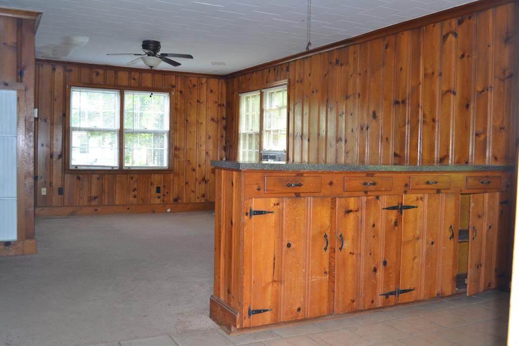 419 N Nettles St - Photo 1