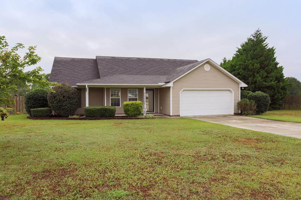 2720 Amidala Ln - Photo 1