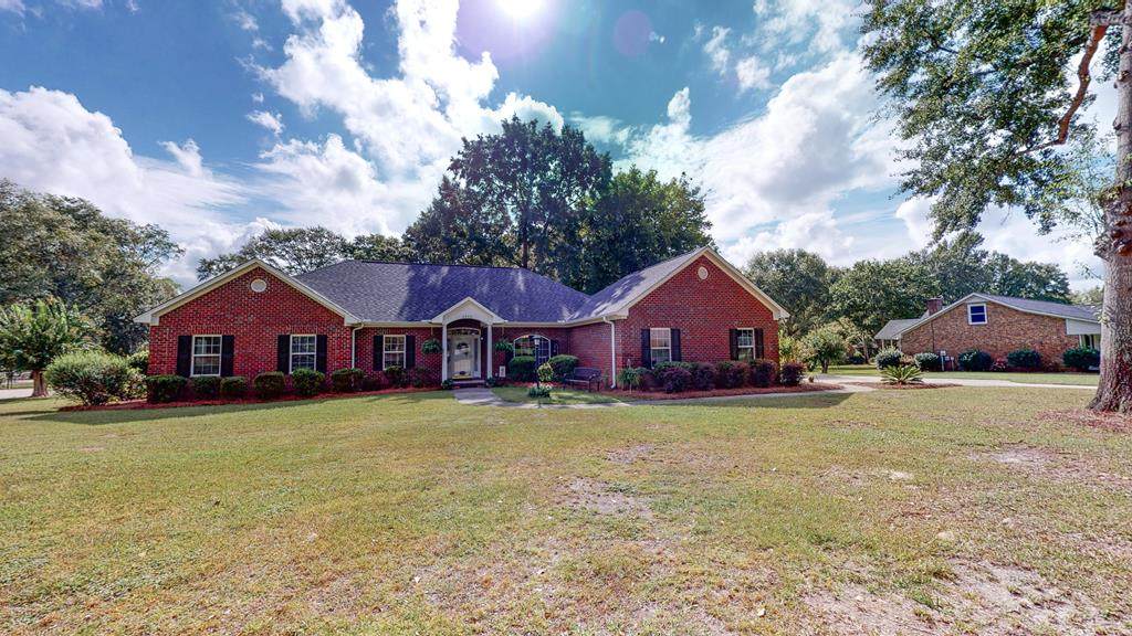2545 Indigo Dr - Photo 1