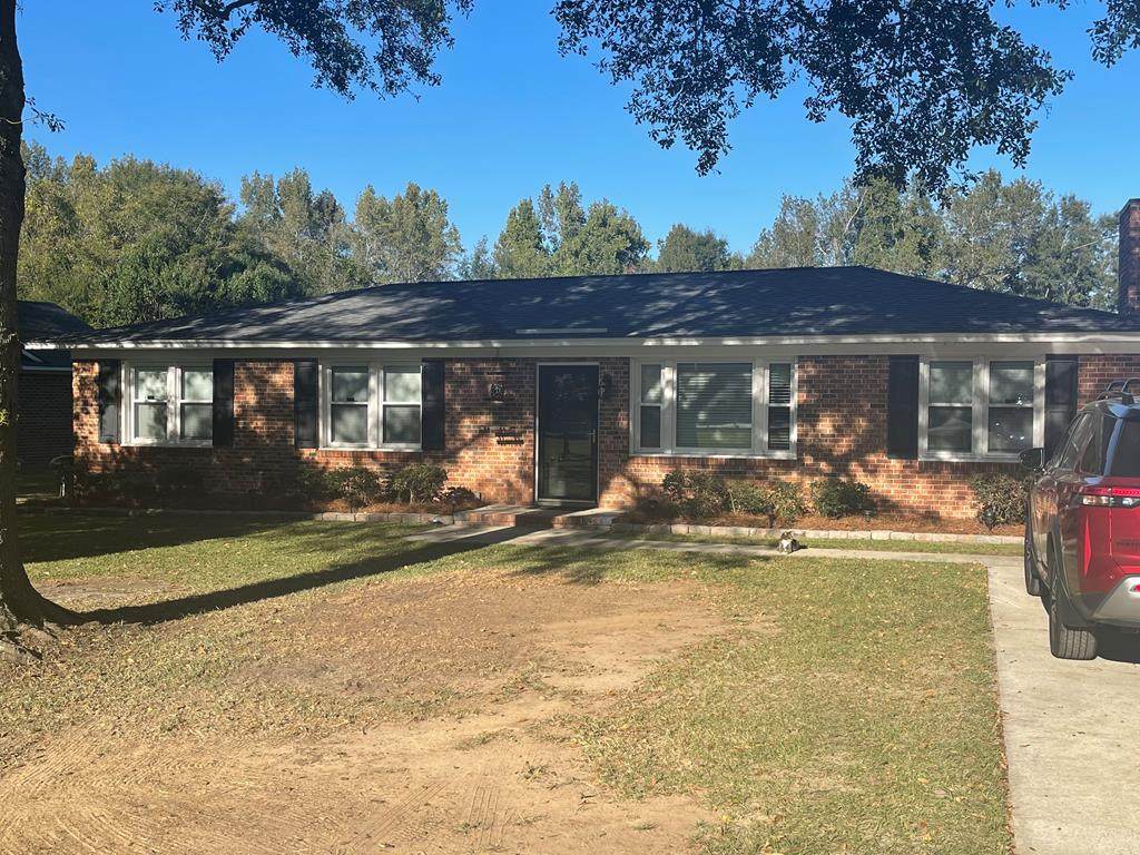 1725 N Pike East - Photo 1