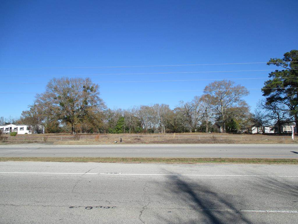 2935 Broad St. - Photo 1