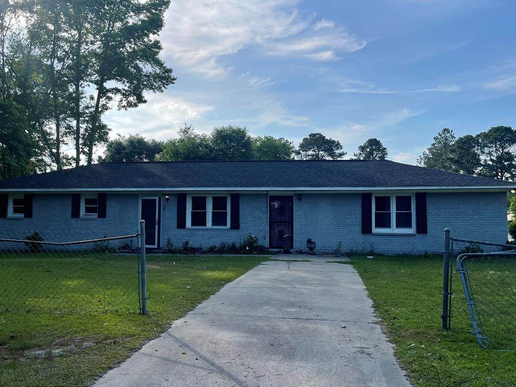 307 Wyoming Drive - Photo 1