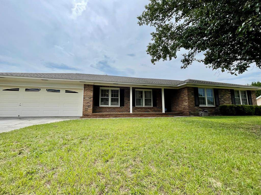 898 Ridgehill Dr - Photo 1