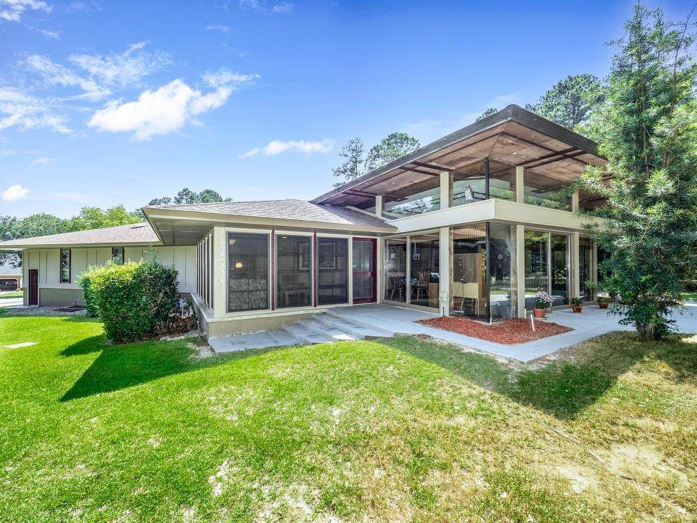 133 Cooper Circle - Photo 1