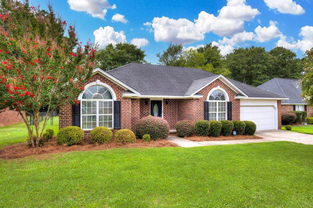 3015 Foxcroft Circle - Photo 1