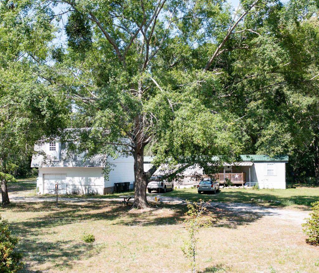 606 Farrell Street - Photo 1