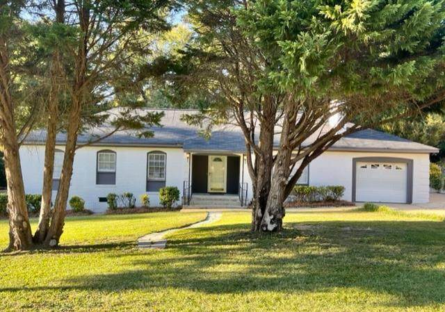 5469 Meadow Dr - Photo 1