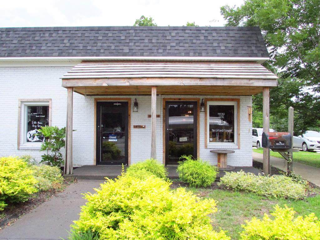1436 Main Street - Photo 1