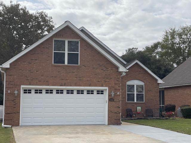 104 Oakview Circle - Photo 1