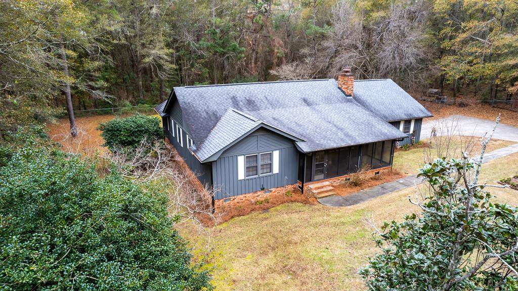 2852 Southgate Dr. - Photo 1