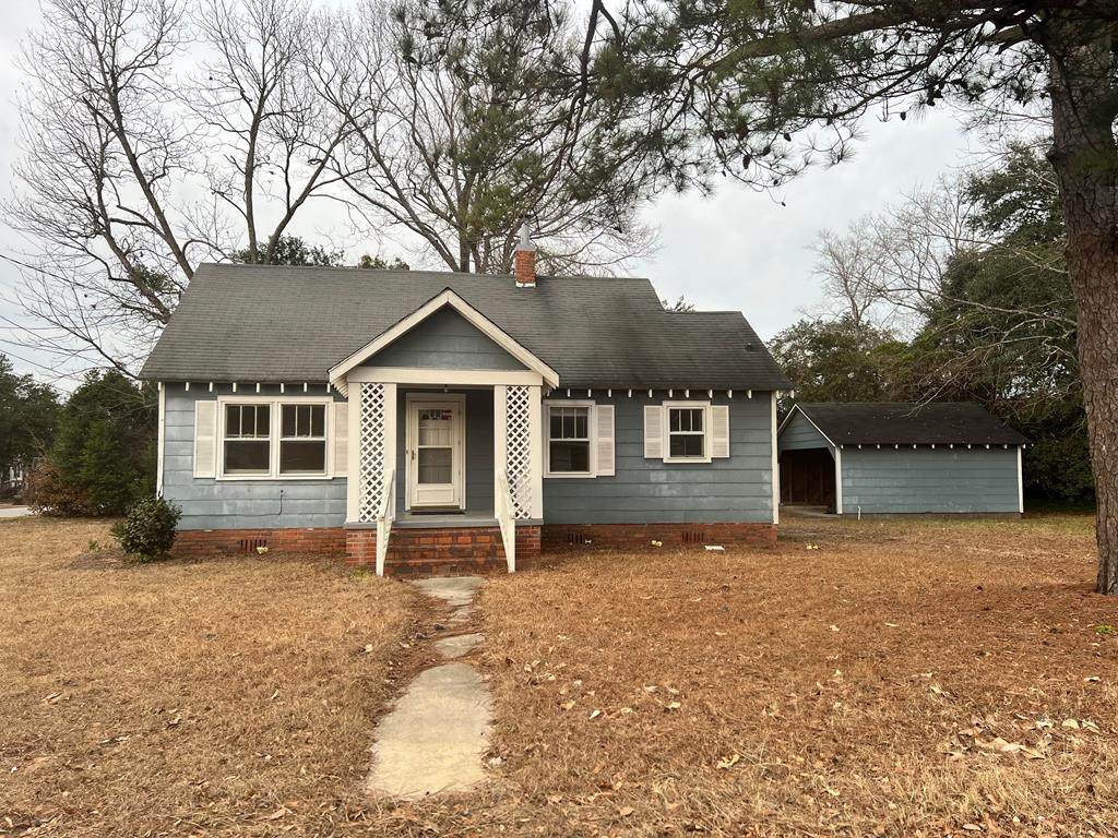 11 Rural Ave - Photo 1