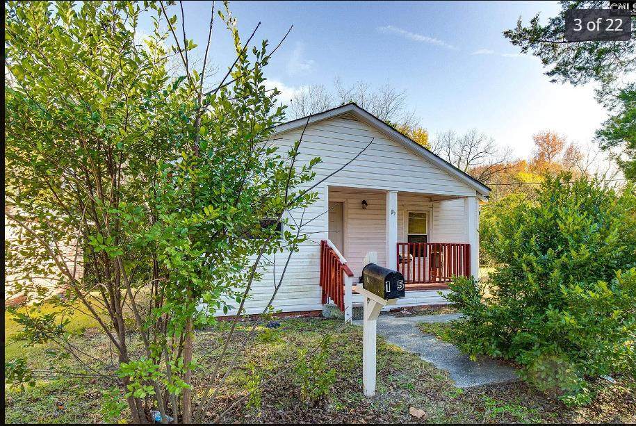 15 Community St - Photo 1