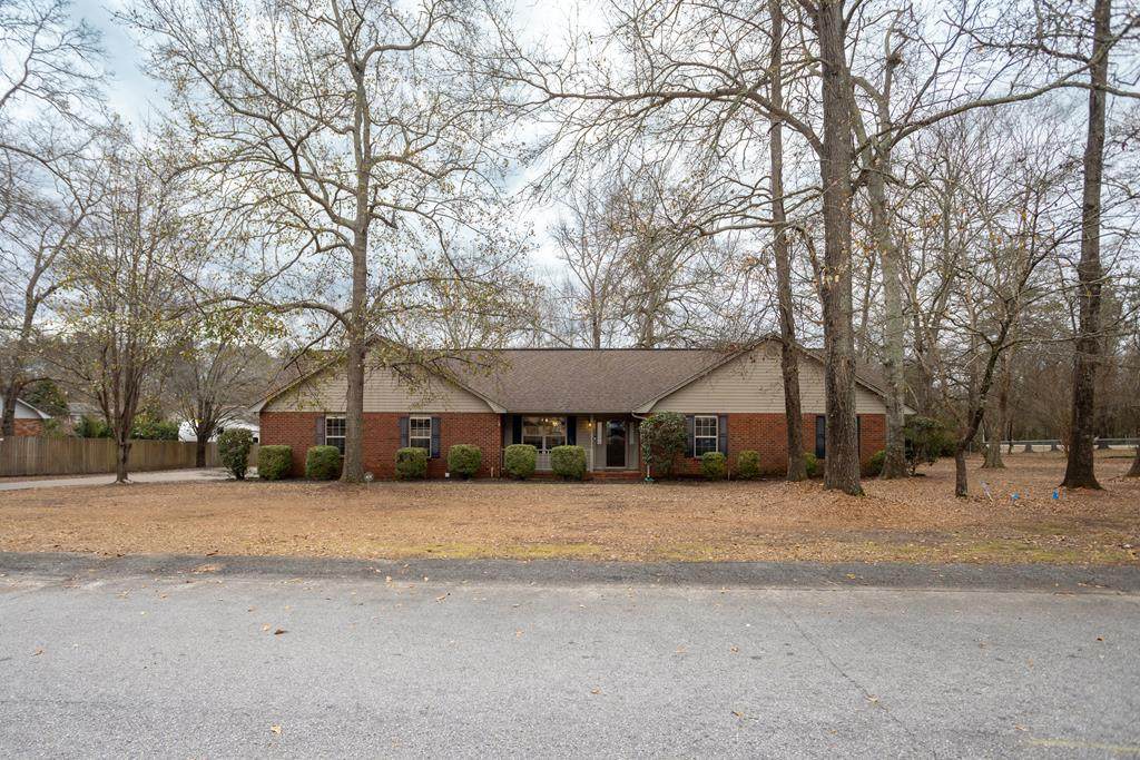 1055 Chesterfield Drive - Photo 1