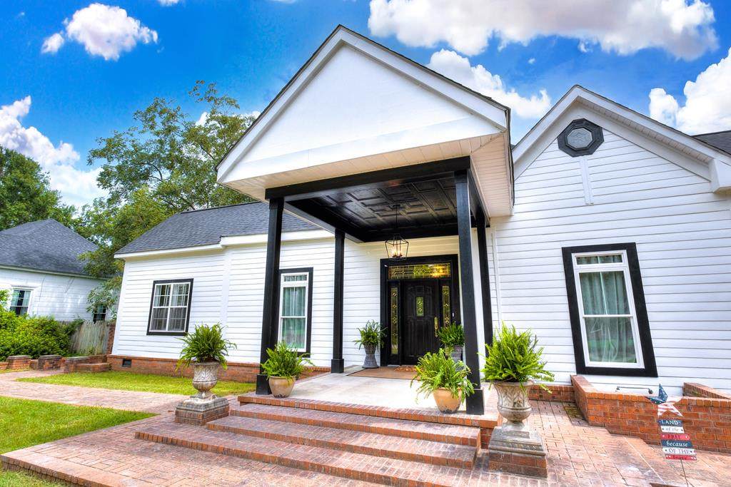 116 Salem Street - Photo 1