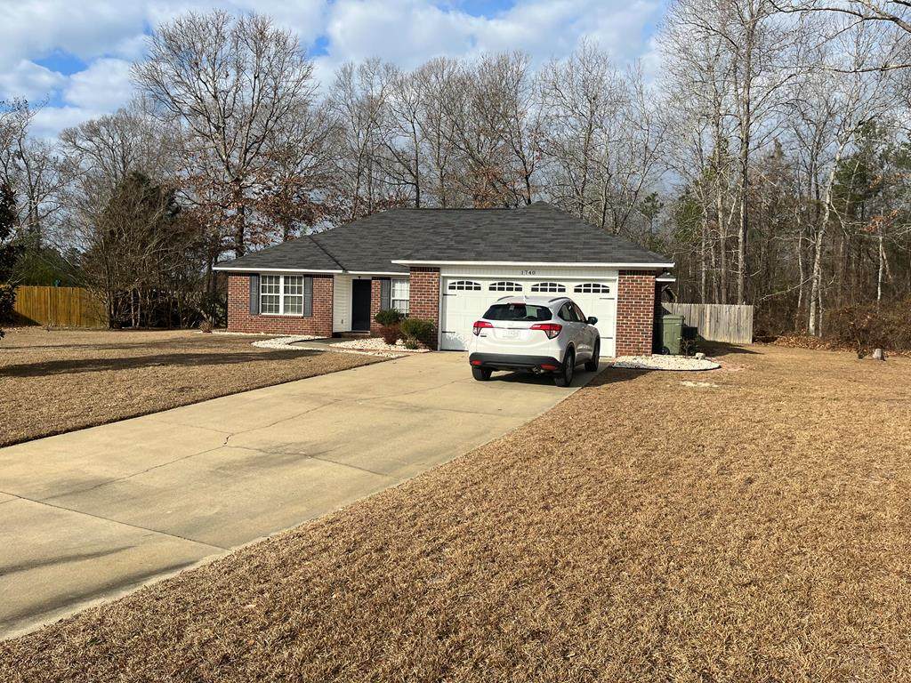 1740 Pyracantha Rd - Photo 1
