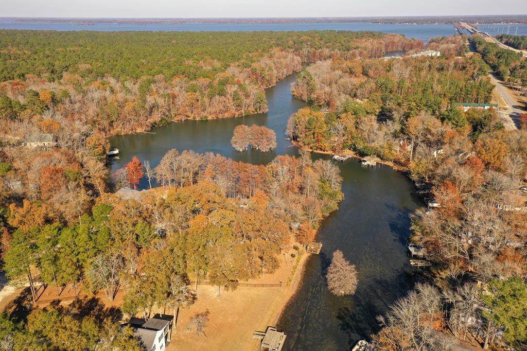 143 Ballard Lane - Photo 1