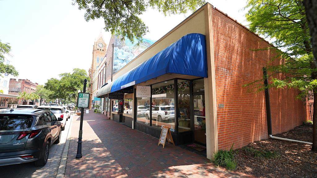 5 N Main - Photo 1