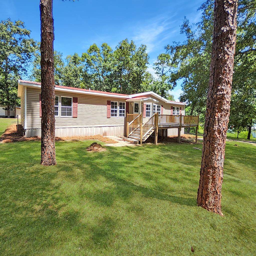 93 Santee Lane - Photo 1