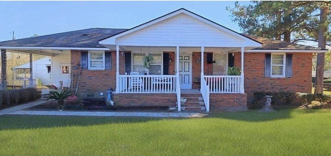 126 Hillcrest Street - Photo 1