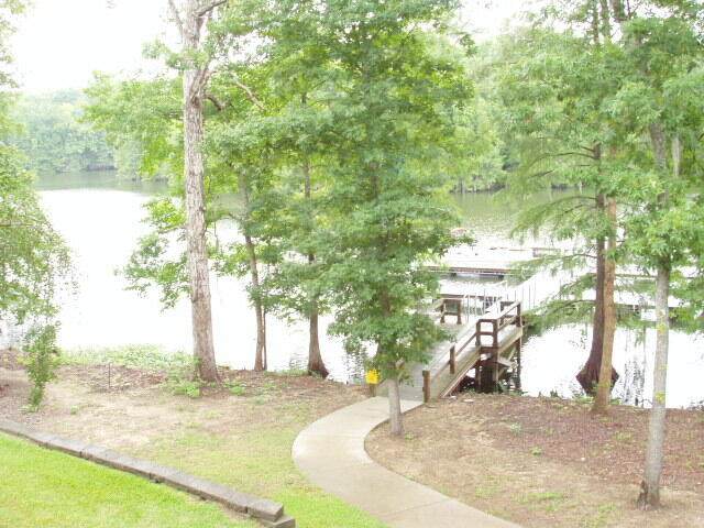 208 Trillium Court - Photo 1